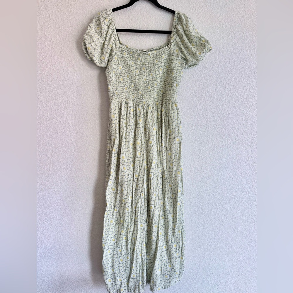 American Eagle medium Floral Puff-Sleeve jumpsuit in Light Green